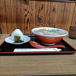 武蔵屋食堂 - 中華そばとおにぎり