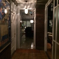 アッシュ - 北野ホテル1Fのアッシュバーの奥にあります。
