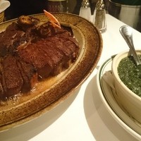 ウルフギャング・ステーキハウス 丸の内店 - Steak for Two & Creamed Spinach