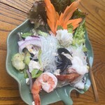 カフィアライム - 春雨と海鮮のサラダ　ピリ辛で美味しい