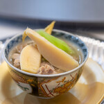 館山美食倶楽部 - 2026.2 初物筍と塩漬け干し肉とスペアリブのスープ