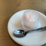 スパッツィオ･イノ - ザクロのグラニテ