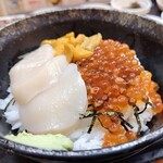 朝市の味処 茶夢 - うにほたていくら丼