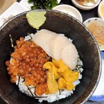 朝市の味処 茶夢 - うにほたていくら丼