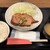 豚屋 鳥山 - 料理写真:■豚生姜焼き定食1枚￥990：肉は厚みがあって食べ応えがあり、噛むほどに柔らかさが伝わるものの、生姜の風味は思ったほど浸透しておらず、期待していた香り立つ旨さには届かなかった印象が残る。ボリューム面では満足感がある一方で、味の主役となるはずの生姜の存在感が弱かった。