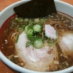 田原本塩元帥 - 濃い口醤油ラーメン