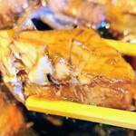 上州屋 - ブリかまの煮付け（アップ）