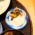 お料理ひろせ - 食感と風味のバランスが理想的な"お漬物"。