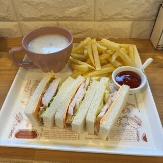 カフェ モグモフ_0