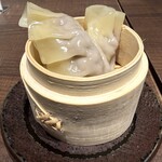 CHOYTTO CONCEPT - ブイヨン蒸し餃子:380円