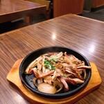 さくら水産 川口東口店 - するめいかバター醤油炒め