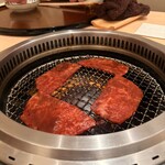 新宿 うしみつ - 味噌タレ焼肉