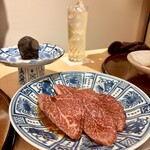 新宿 うしみつ - 特選和牛ヒレの焼きすき【スペシャリテ】