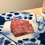 新宿 うしみつ - 厳選燻製和牛