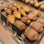 珈琲とパン ふたつ - 