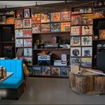 THE LITTLE BEE CAFE - 