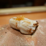 鮨 おさむ - 対馬の穴子。塩と塩水で。