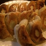 サムライ寿限無 - 生地捏ねより手作り寿限無餃子　1人前　300円