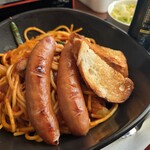 たなぽん食堂 - 料理写真:昔ながらのスパゲッティー大盛り