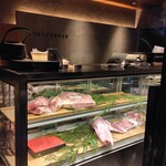 かまど焼 NIKUYOROZU - 精肉店も併設