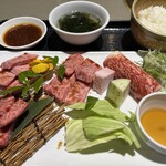 焼肉・鉄板焼ステーキ 橘通りミヤチクAPAS - 