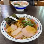 とら食堂 - 手打ち中華そば