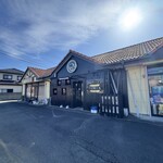 博多豚骨ラーメン ブタになります。 - 外観