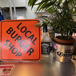 One's place - 店内