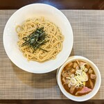 Menpeki Ginger Noodles - チャーシューつけそば＋つけそば中盛り【375g】(1,600円)