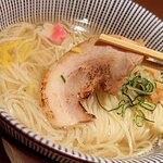 鯛塩そば 灯花 なんばダイニングメゾン店 - 
