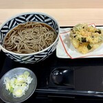 渋谷ハチ公そば 渋谷クロスタワー店 - 