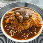 レストランひげじい - ビーフシチューオムライス
