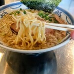 黒潮拉麺 - 塩黒潮ラーメンの麺