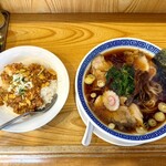 炒飯と新潟中華そば 我武者羅 - 