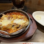 浪花ひとくち餃子 餃々 - 料理写真:ピザ的餃子。