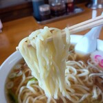 青竹手打ちラーメン 麺や 大山 - 