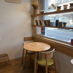 MILLS COFFEE - 店内