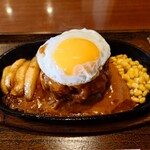 なるみ - ◯ハンバーグ
上の目玉焼きは黄身がトロトロの状態で載っている