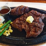 ジャンジャン - ハラミ200㌘ハンバーグ100㌘。