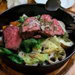 鉄鍋ビストロ＆ワイン デリカージュ 赤坂 - 