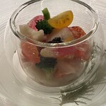 横浜モノリス - 