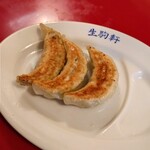 生駒軒 - 半餃子(350円)