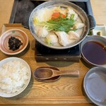 鍋専科 鍋屋 - 水炊き鍋御膳