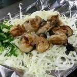 Okonomiyaki Kyabetsu - カキとホタテのバター焼き　500円