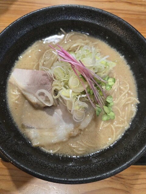 麺屋 鳥見本 （トミモト） - 六十谷/ラーメン | 食べログ
