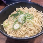 らぁ麺 善治 本店 - 替え玉は180円で