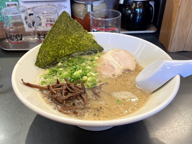 茨城豚骨 とんこつ家 高菜 （【旧店名】博多らーめん とんこつ家 高菜