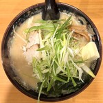 北海道らぁ麺 ひむろ - ・札幌味噌らぁ麺 920円/税込
・トッピング ネギ 150円/税込
・トッピング バター 150円/税込