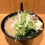 北海道らぁ麺 ひむろ - ・札幌味噌らぁ麺 920円/税込
・トッピング ネギ 150円/税込
・トッピング バター 150円/税込