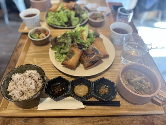 はるまき食堂 凸凹 - 三河一宮/中華料理 | 食べログ